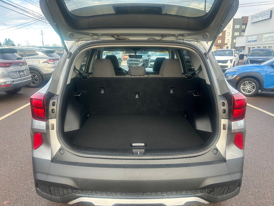 2022 Kia Seltos LX AWD-19