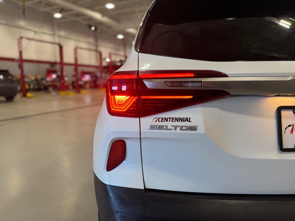 2023 Kia Seltos EX AWD-7