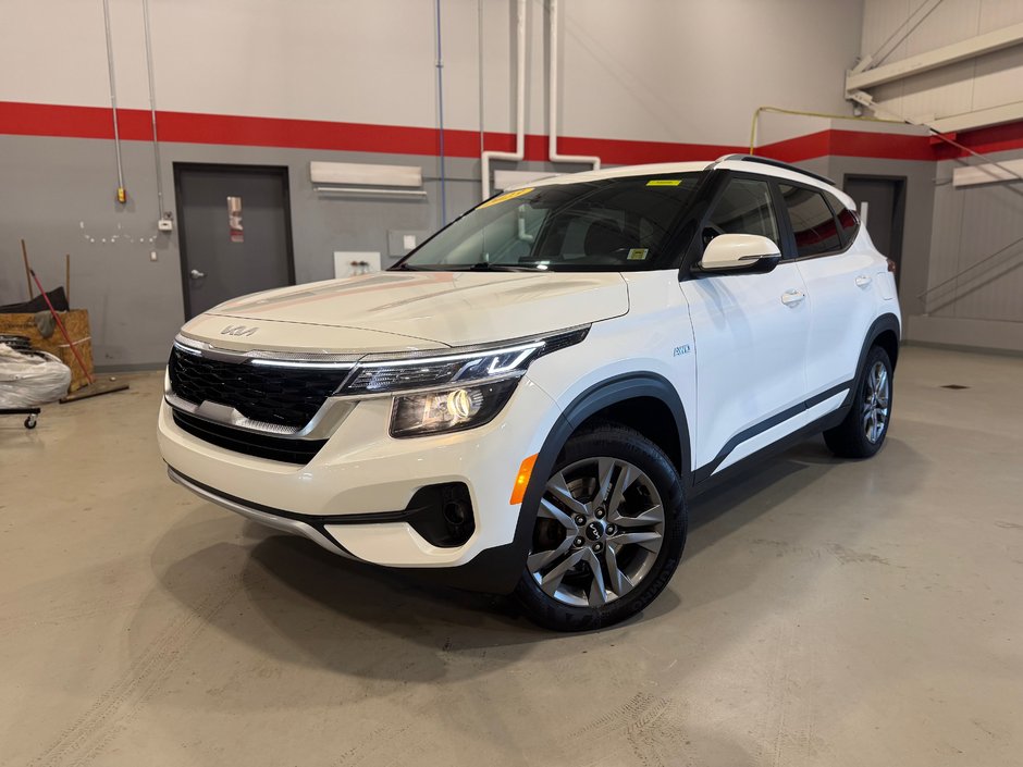 2023 Kia Seltos EX AWD-2