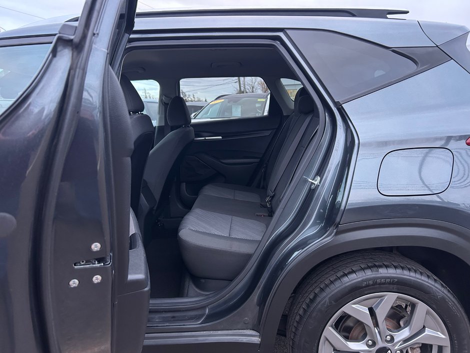 2024 Kia Seltos LX AWD-12