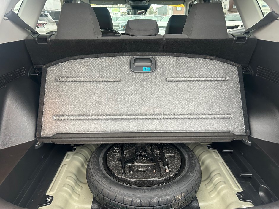 2024 Kia Seltos LX AWD-12