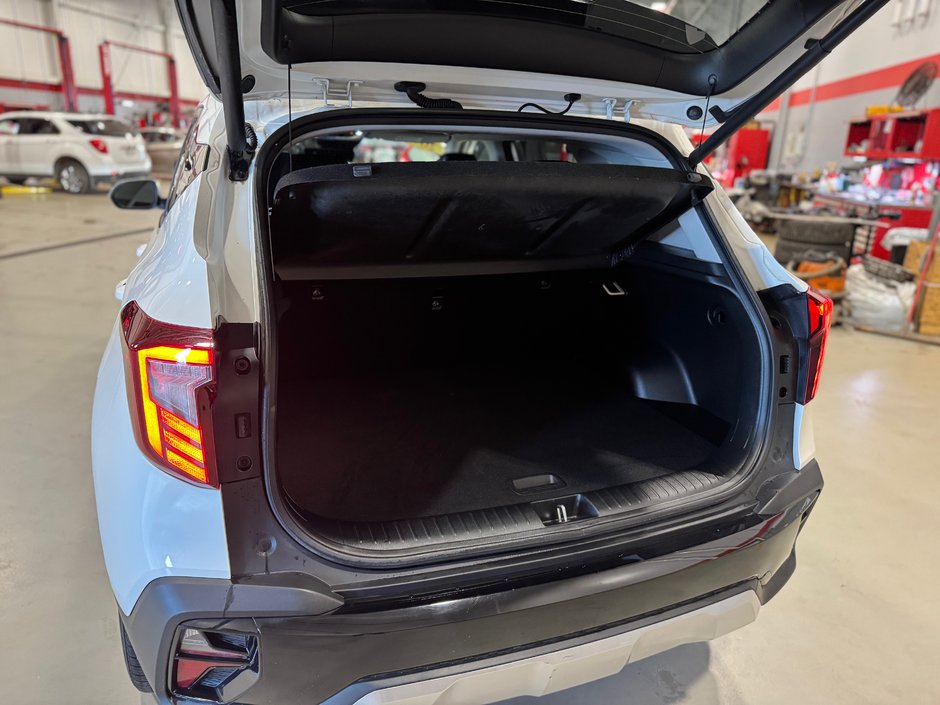 2024 Kia Seltos EX Premium AWD-11