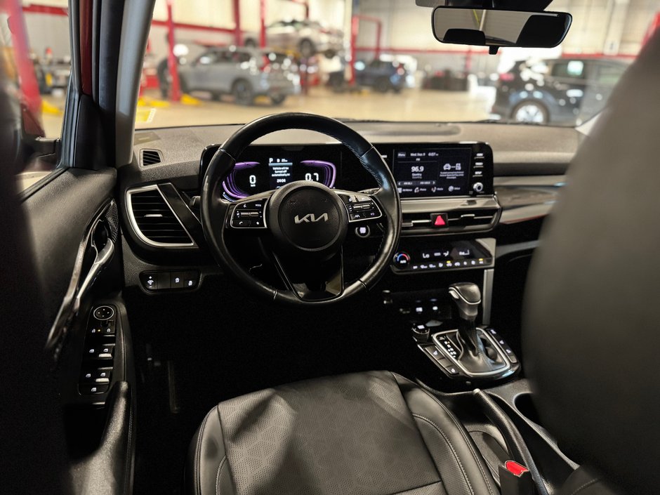 2024 Kia Seltos EX AWD-18