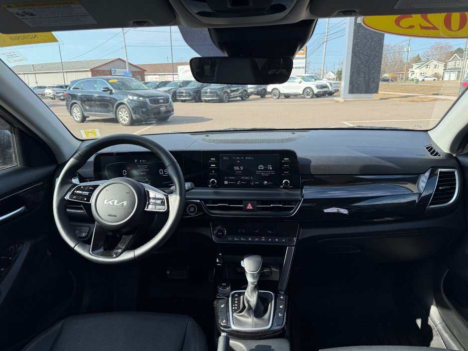 2025 Kia Seltos EX AWD-27