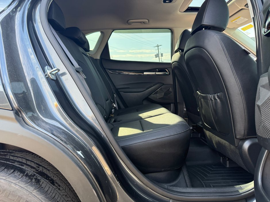 2025 Kia Seltos EX AWD-24