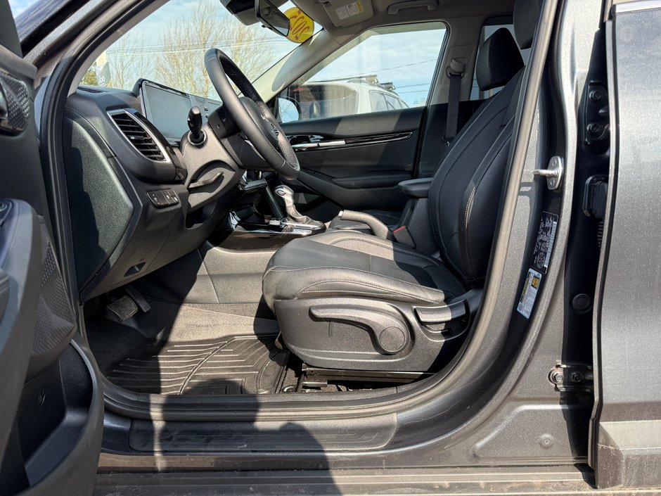 2025 Kia Seltos EX AWD-30