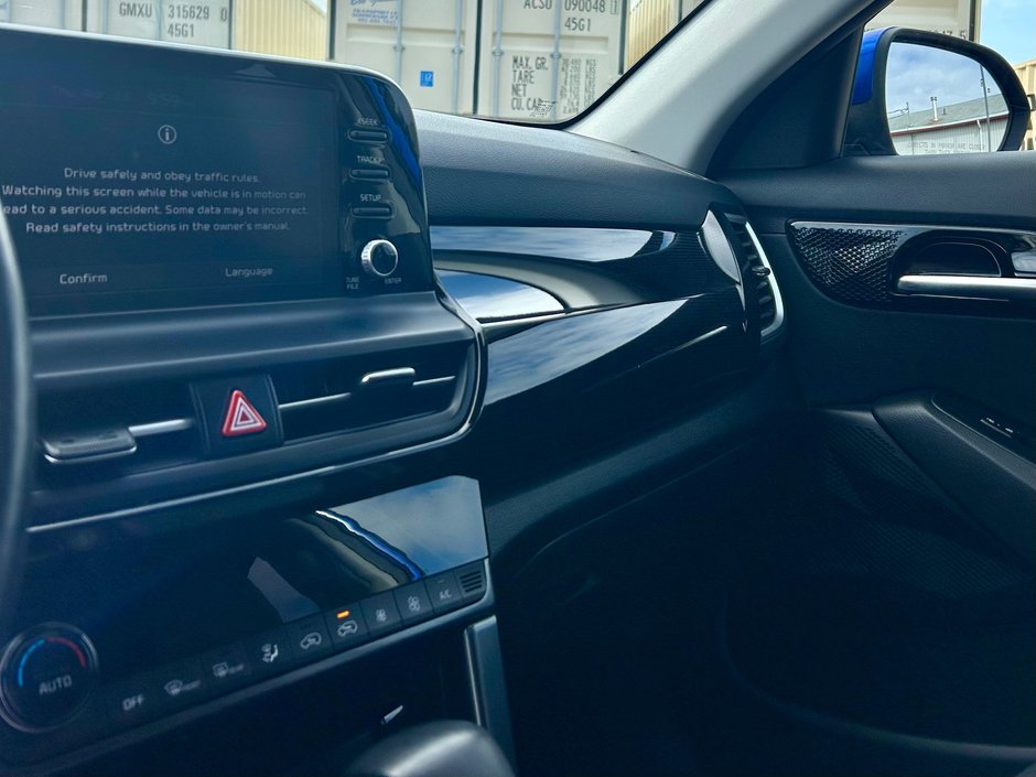 2025 Kia Seltos EX AWD-22