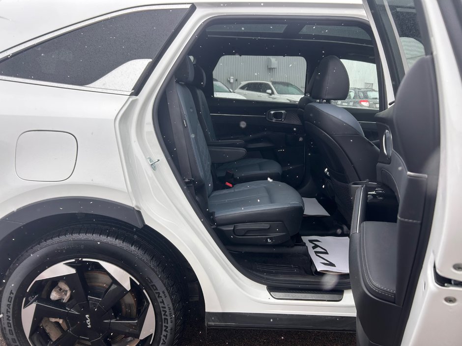 2025 Kia Sorento PHEV SX-16