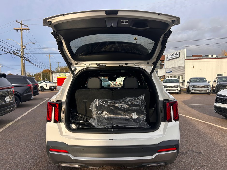 2026 Kia Sorento Plug-In Hybrid SX AWD-8