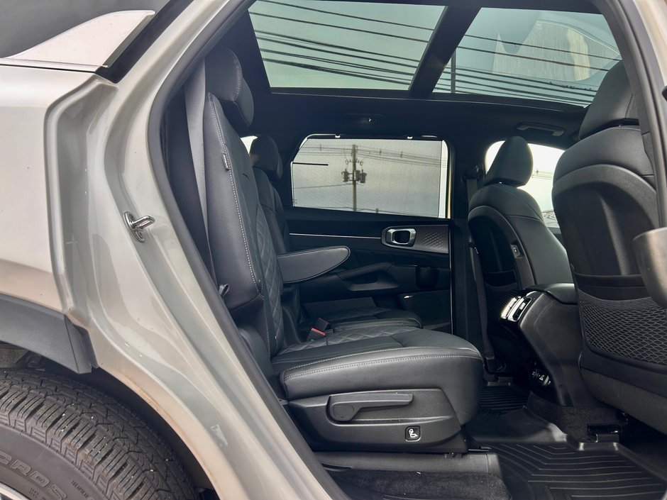 2026 Kia Sorento Plug-In Hybrid SX AWD-16