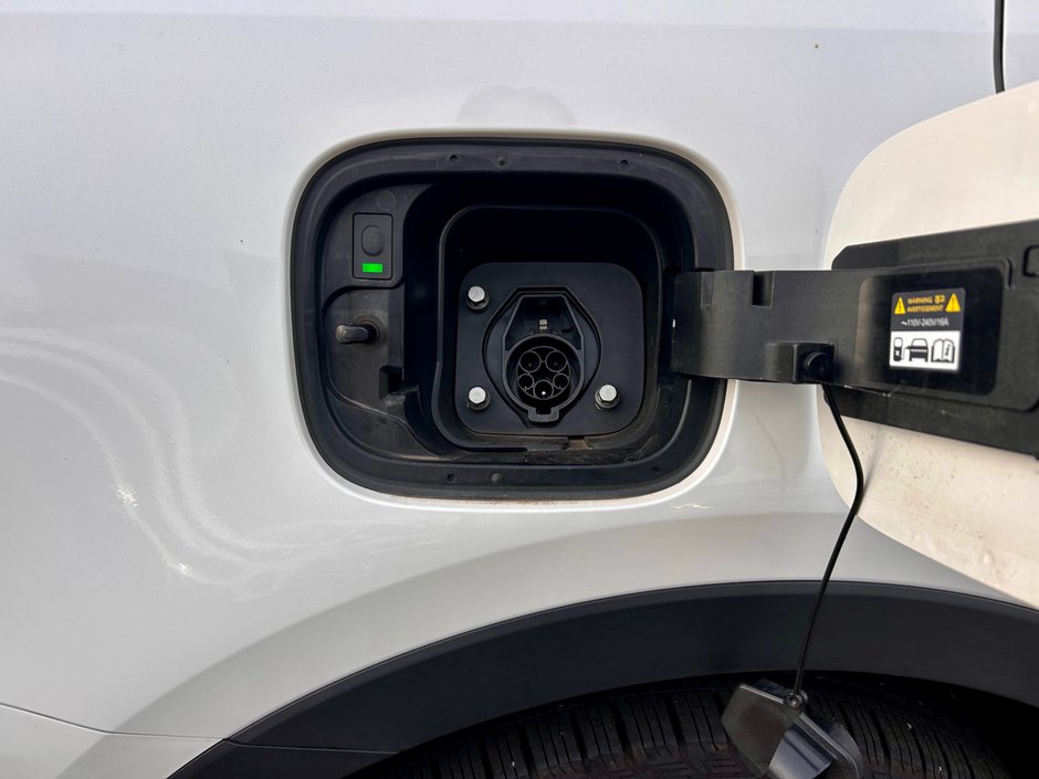 2026 Kia Sorento Plug-In Hybrid SX AWD-31