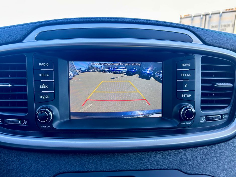 2019 Kia Sorento LX-22