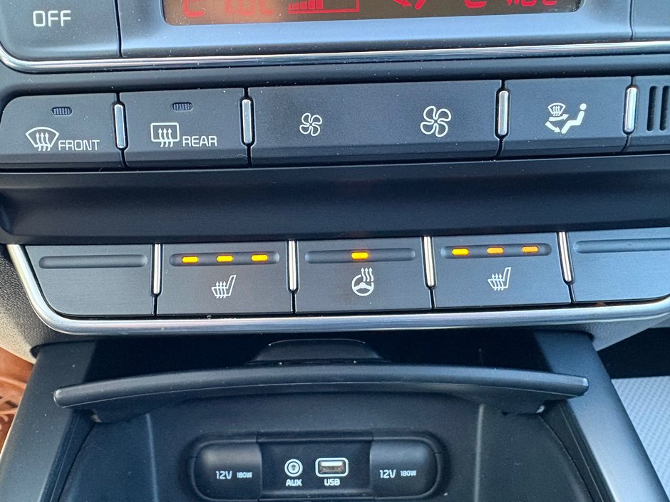 2020 Kia Sorento LX AWD-18