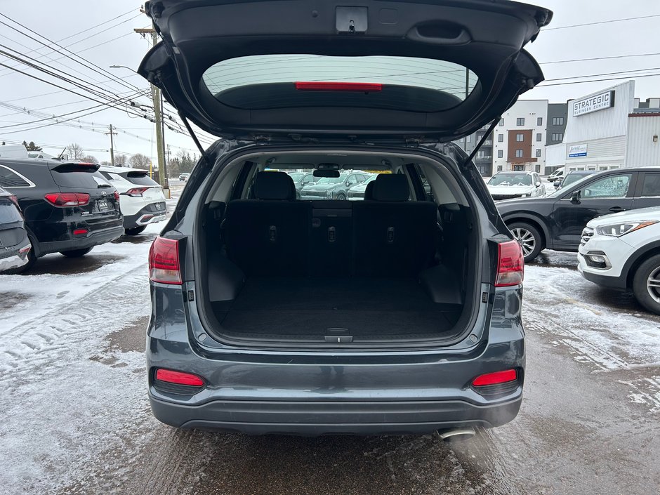 2020 Kia Sorento LX+ AWD-11