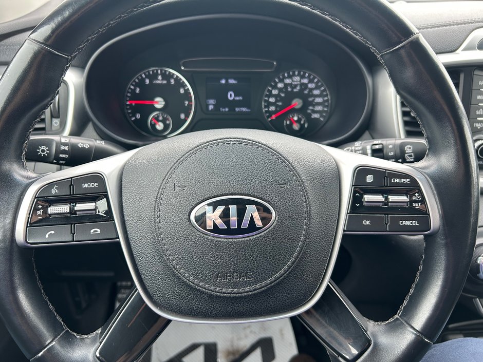 2020 Kia Sorento LX+ AWD-19