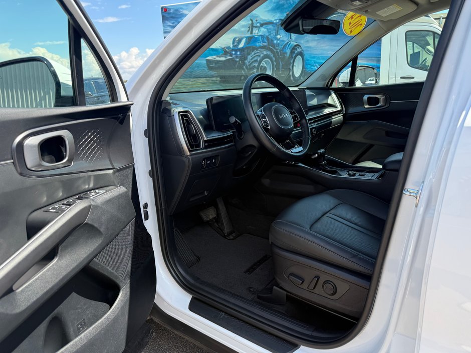 2024 Kia Sorento EX AWD-9