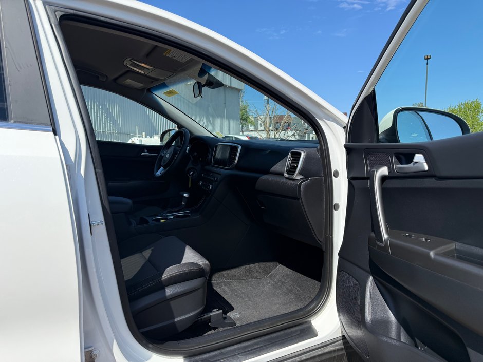 2020 Kia Sportage LX AWD-14