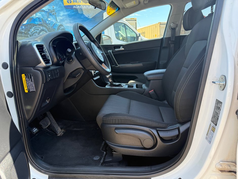2020 Kia Sportage LX AWD-10