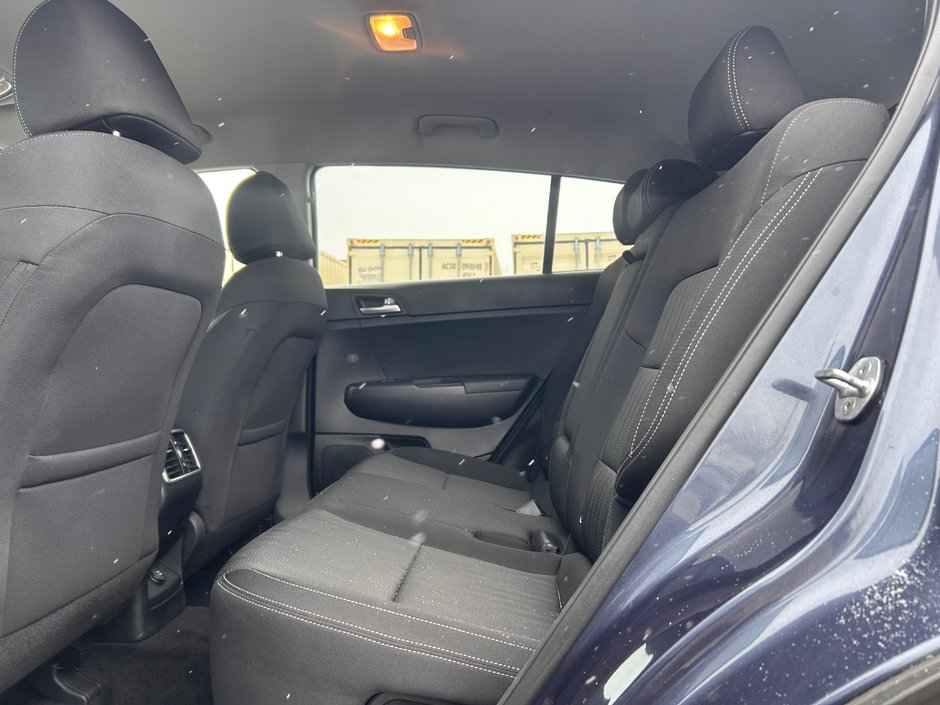 2021 Kia Sportage LX S AWD-16