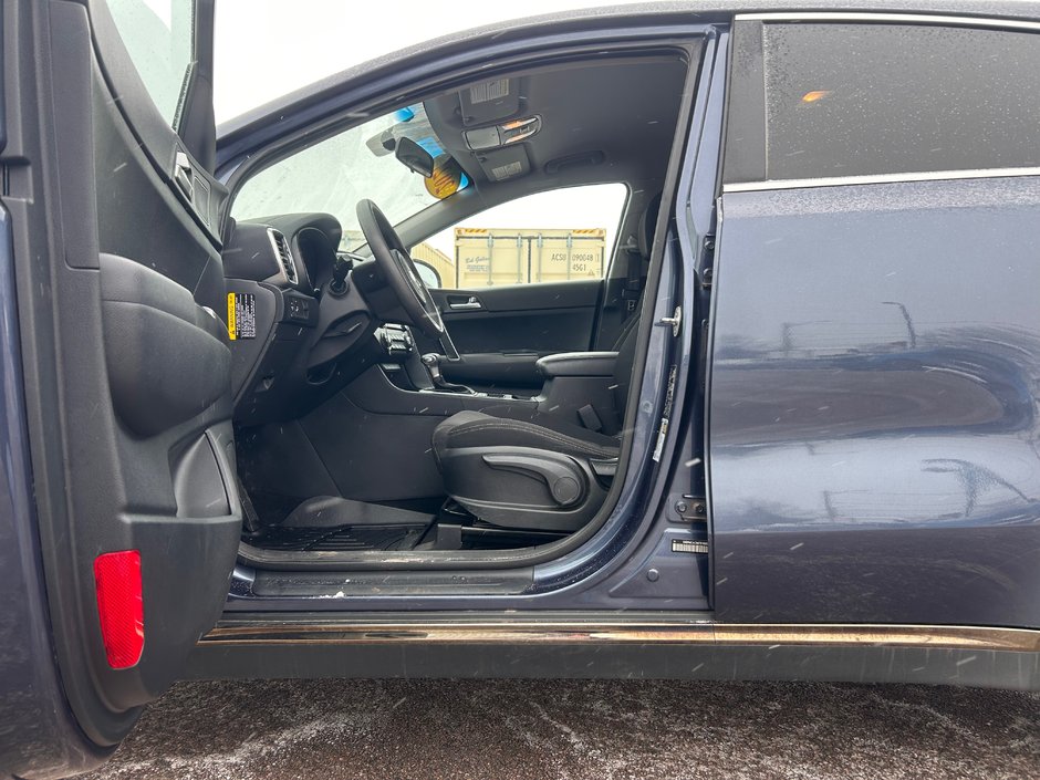 2021 Kia Sportage LX S AWD-18