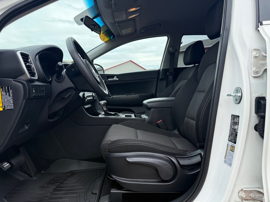 2021 Kia Sportage LX-10