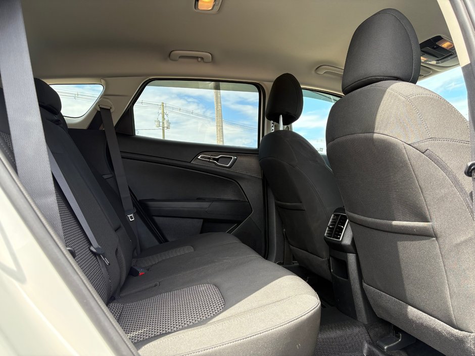 2023 Kia Sportage LX-9