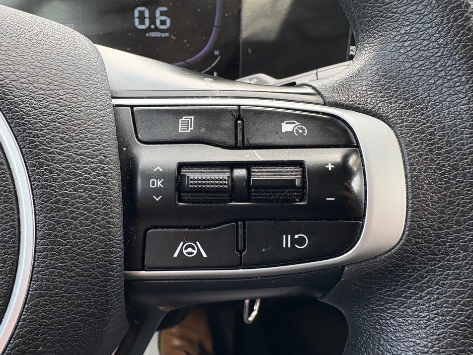 2023 Kia Sportage LX-15