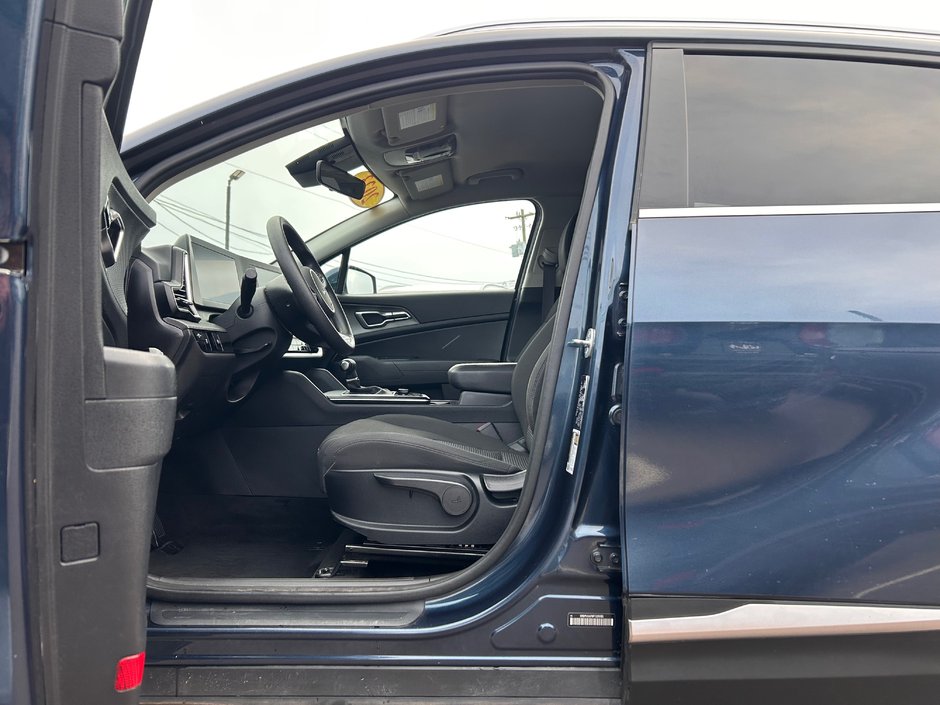 2023 Kia Sportage LX-10