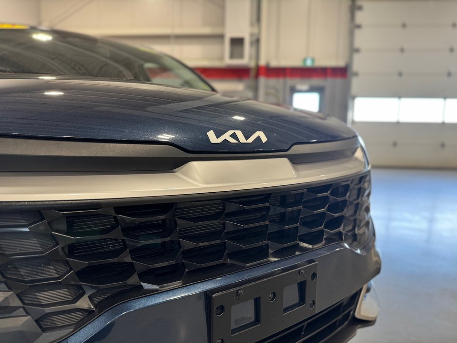 2023 Kia Sportage LX-27