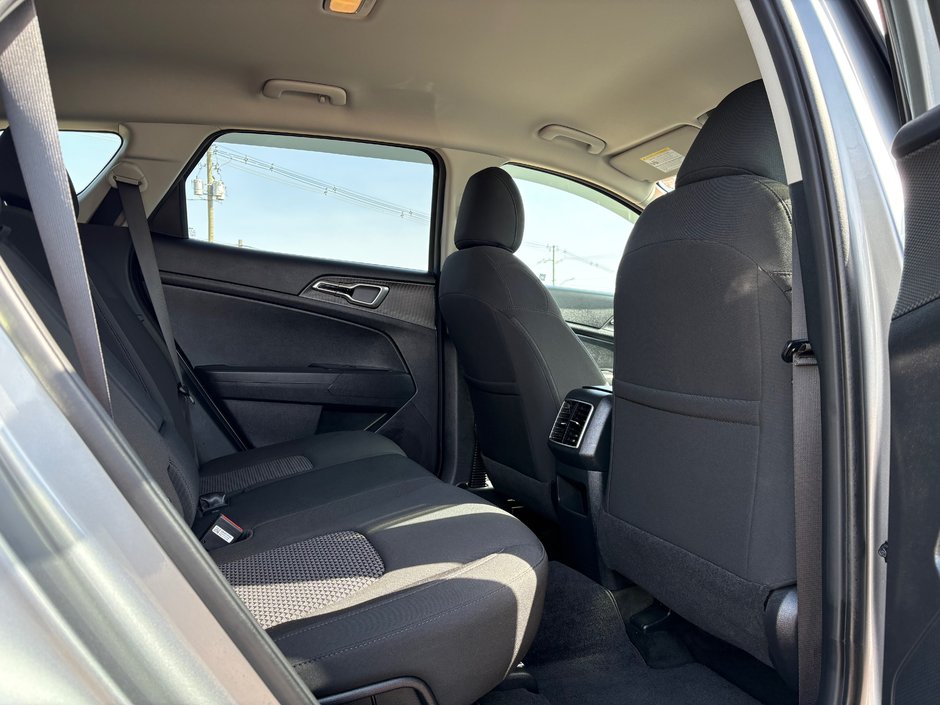 2024 Kia Sportage LX-9