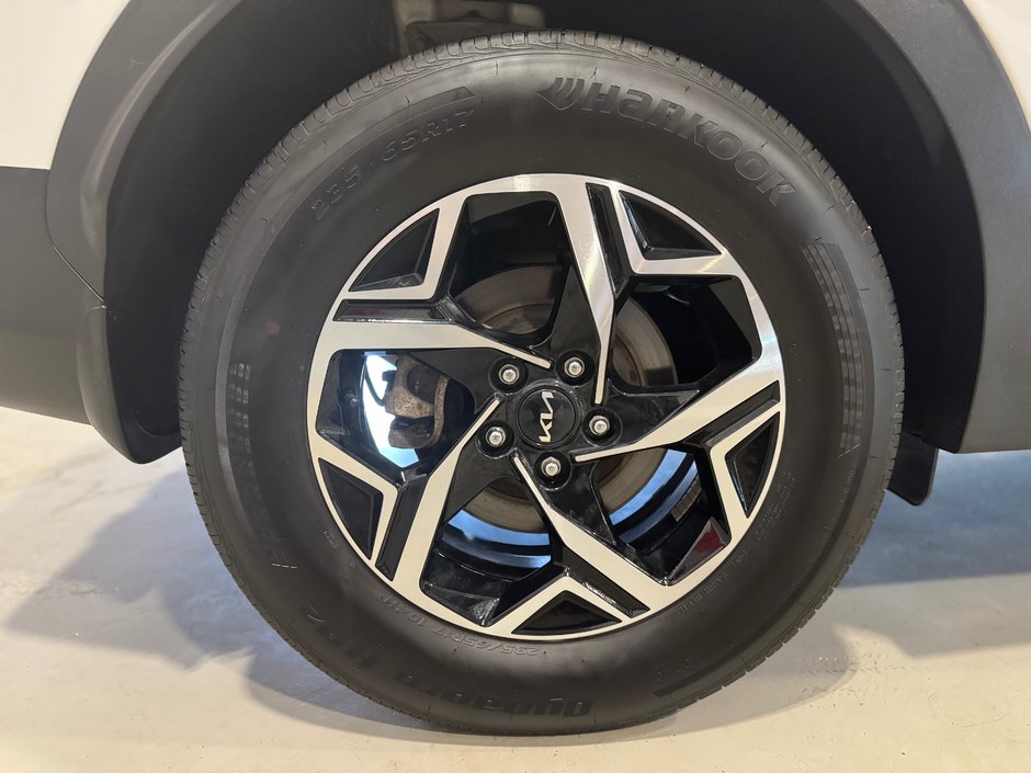 2025 Kia Sportage LX AWD-26