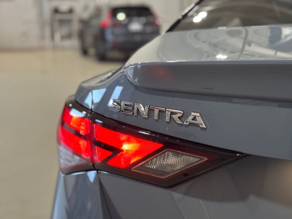 2024 Nissan SENTRA SR-10