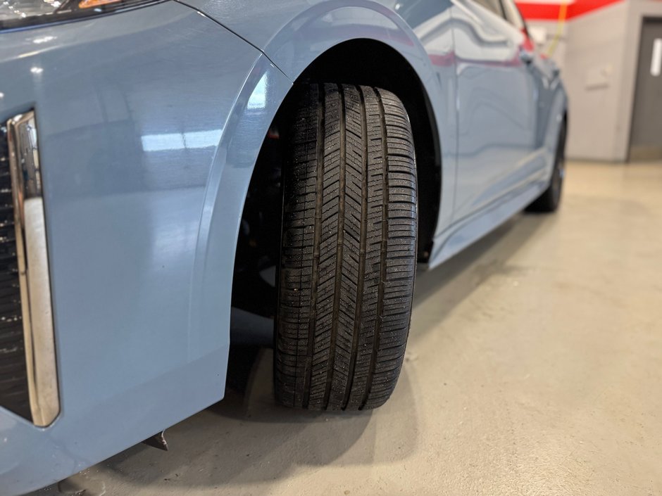 2024 Nissan SENTRA SR-8