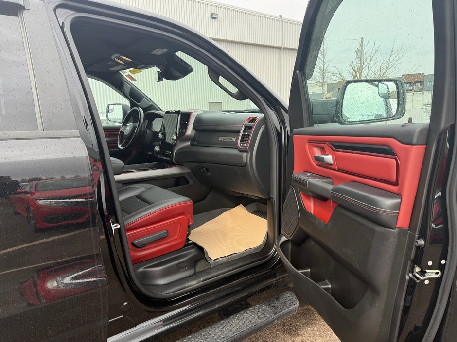 2023 Ram 1500 Rebel Crew Cab 4x4-19
