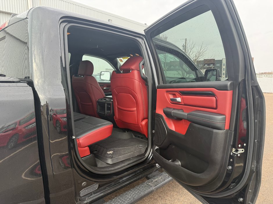 2023 Ram 1500 Rebel Crew Cab 4x4-17