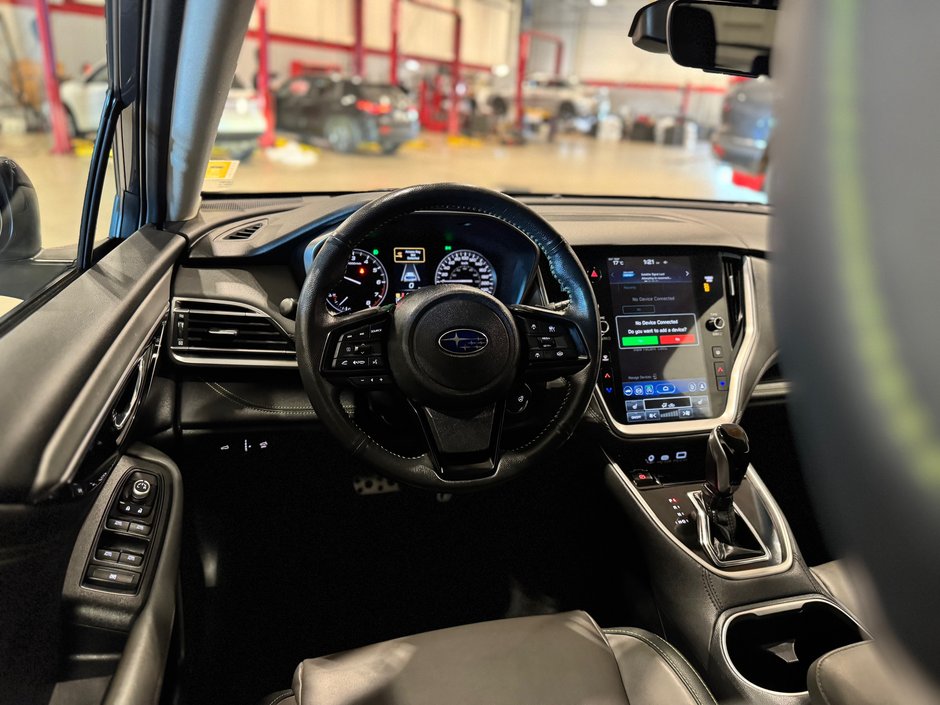 2025 Subaru Outback Onyx AWD-17