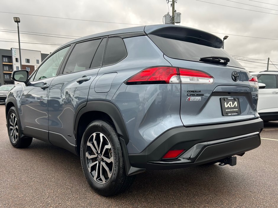 2023 Toyota Corolla Cross Hybrid SE AWD-5