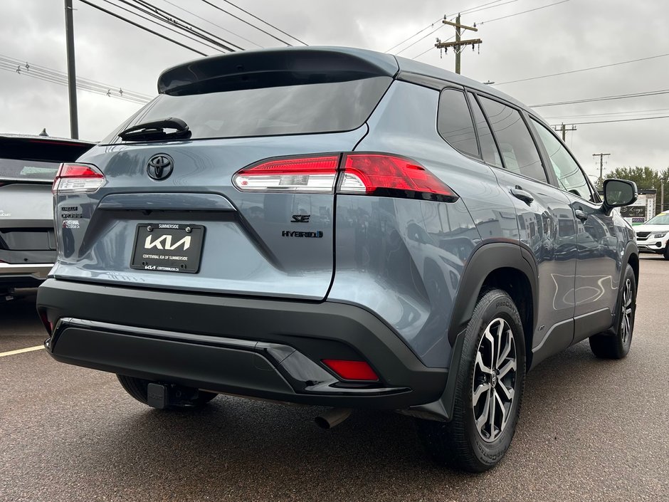 2023 Toyota Corolla Cross Hybrid SE AWD-3