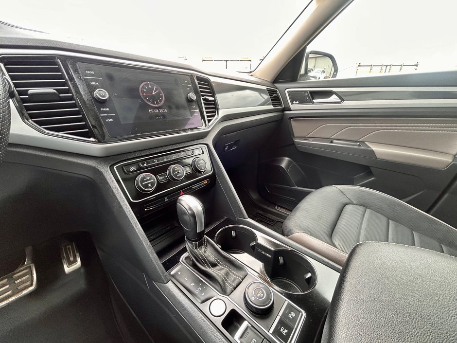 2022 Volkswagen Atlas Execline R-Line AWD-25