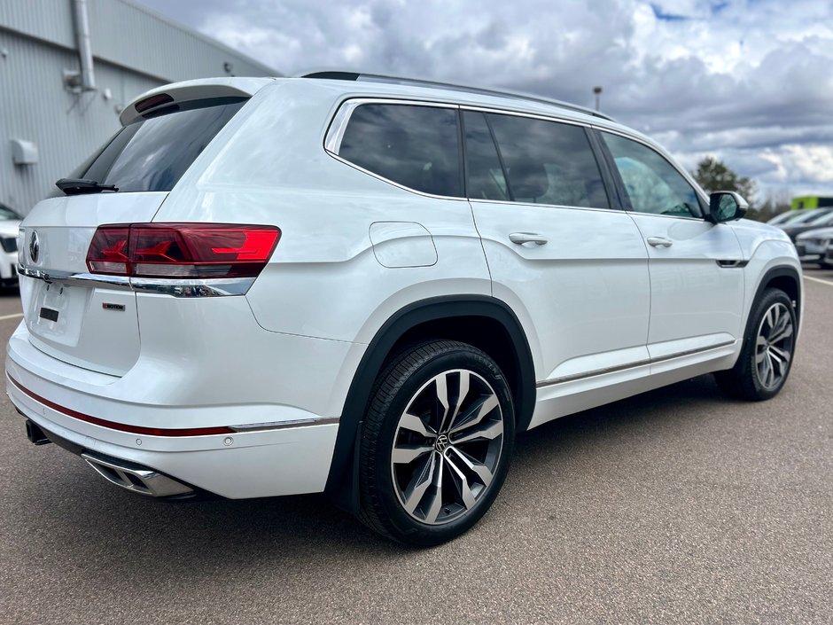 2022 Volkswagen Atlas Execline R-Line AWD-4