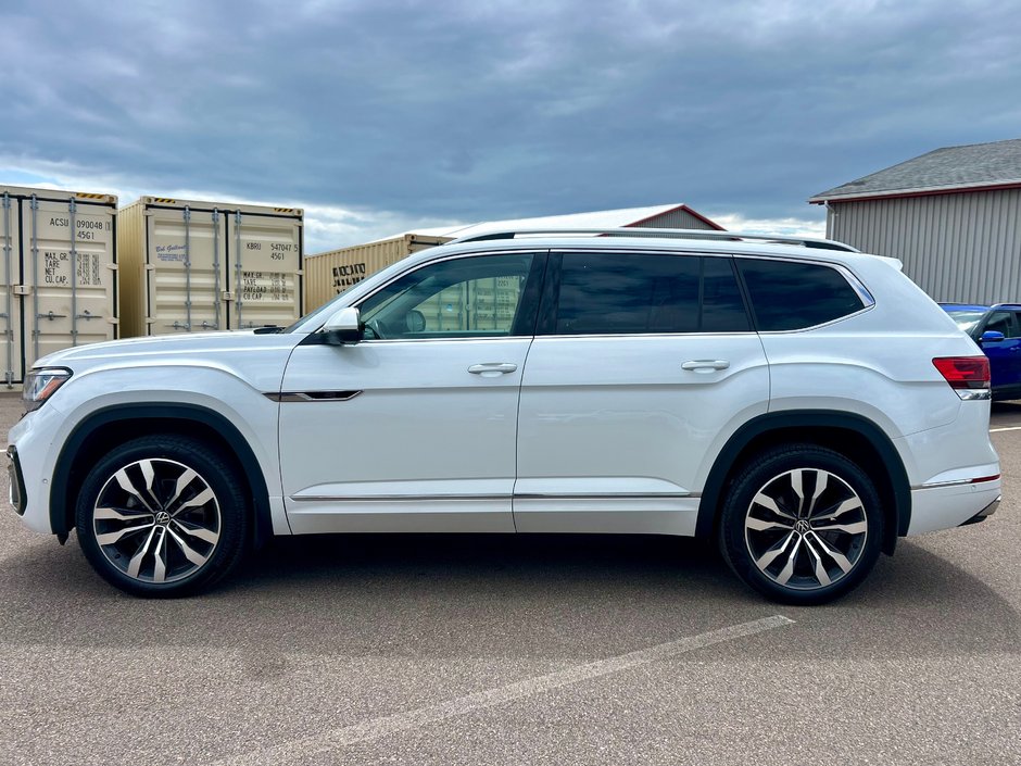 2022 Volkswagen Atlas Execline R-Line AWD-9