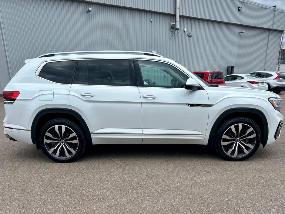 2022 Volkswagen Atlas Execline R-Line AWD-2