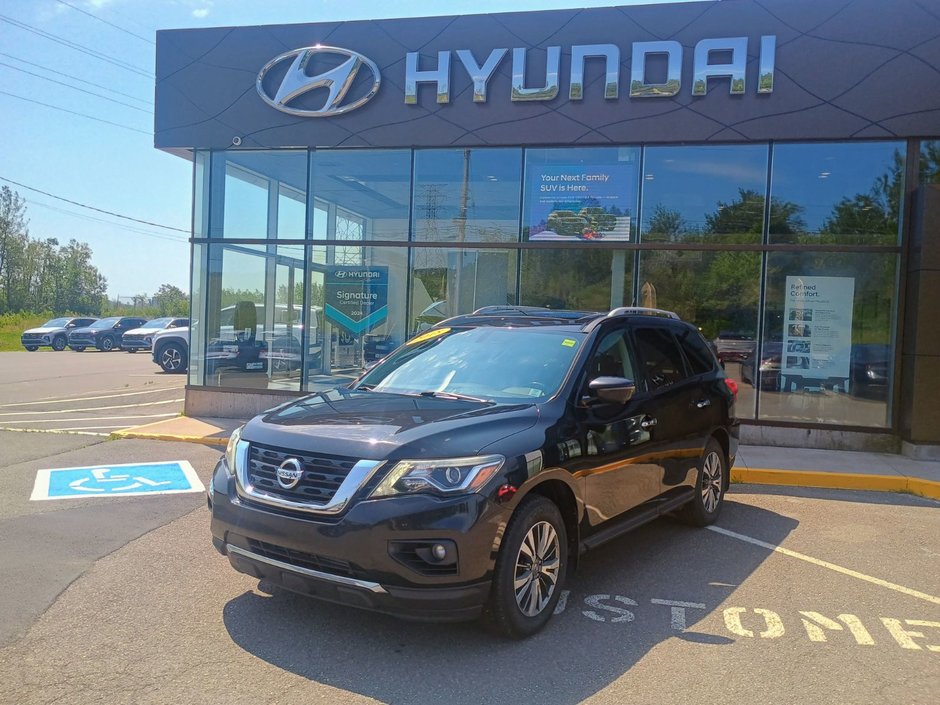 Nissan PATHFINDER SL PREMIUM 2018 à New Glasgow, Nouvelle-Écosse