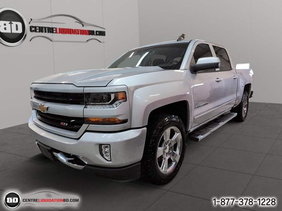 Chevrolet Silverado 1500 LT Z71 V8 5.3L 4X4 CREWCAB BOITE 5.5 2018 à Granby, Québec