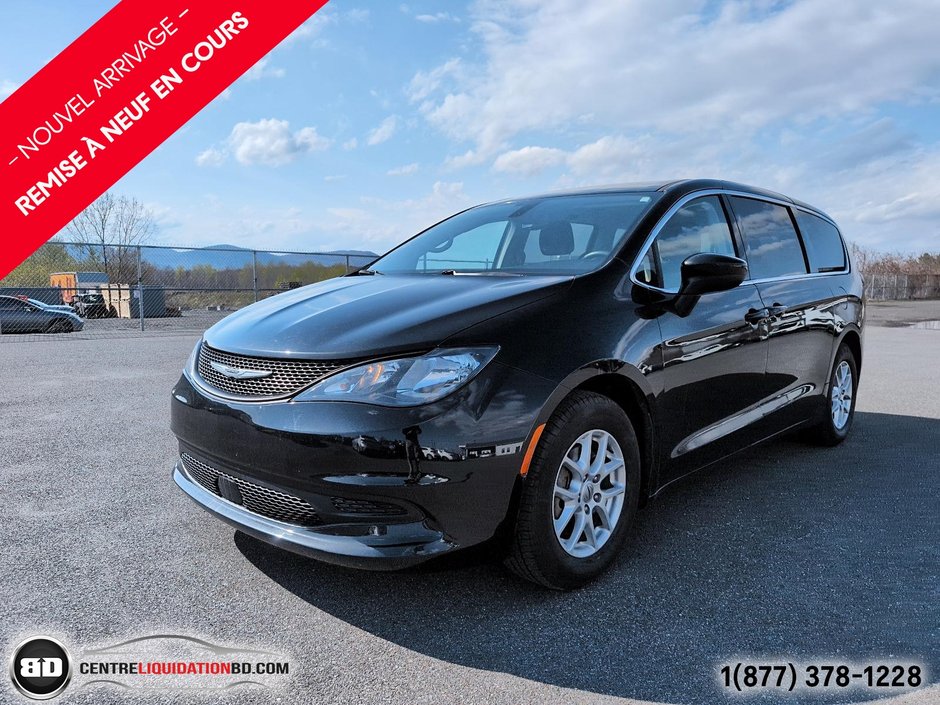 2022 Chrysler Grand Caravan SXT 7 PASSAGERS STOW N GO in Granby, Quebec