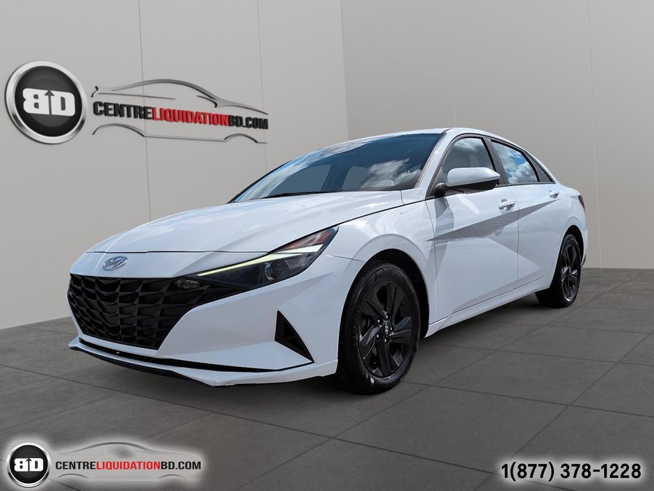 2023 Hyundai Elantra PREFFERED in Granby, Quebec