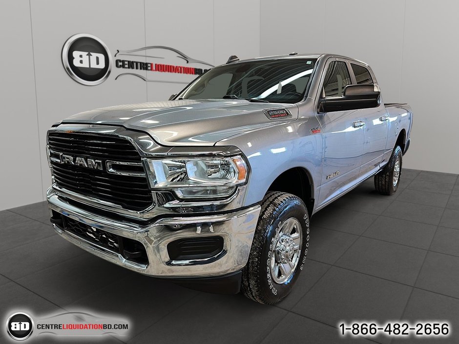 2020 Ram 2500 Big Horn 4X4 6.4 LITRE GAZ in Granby, Quebec