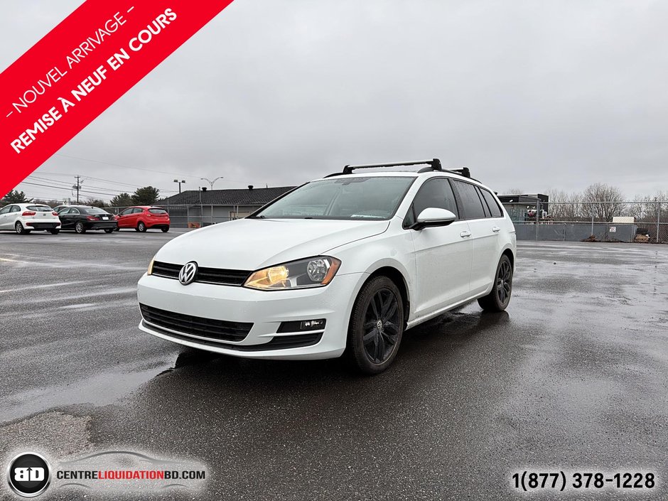2017 Volkswagen Golf SportWagen CONFORTLINE 4MOTION TSI CUIR TOIT PANO in Granby, Quebec