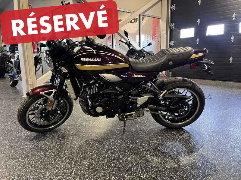 Kawasaki Z900RS  2025