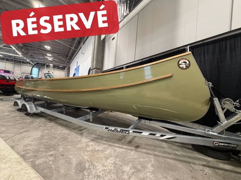 MWAKW FREIGHTER 25' CEDRE BLANC  2026